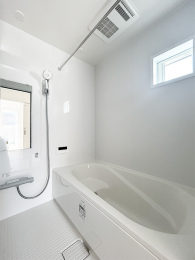 �i���n���ώʐ^�j
������Ƃ��������́A���邭�������̂���d�オ��B��������Ƃ�����ԂŁA�����̃o�X�^�C�����S�n�悭�߂����܂��B