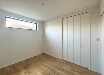 ���n���ώʐ^
���������ӂ��g�I�[���z���C�g�h�̗m���ŁA�ǂ�ȃC���e���A���f���閜�\��ԁB
��炵���ɍ��킹�ăA�����W���₷���̂��|�C���g�B